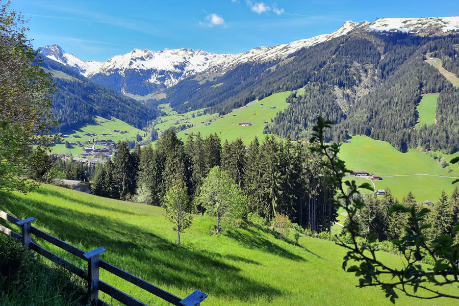 Blick nach Inneralpbach